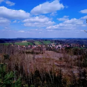Zřícenina Štamberku a zatopený lom - Vysočina s dětmi