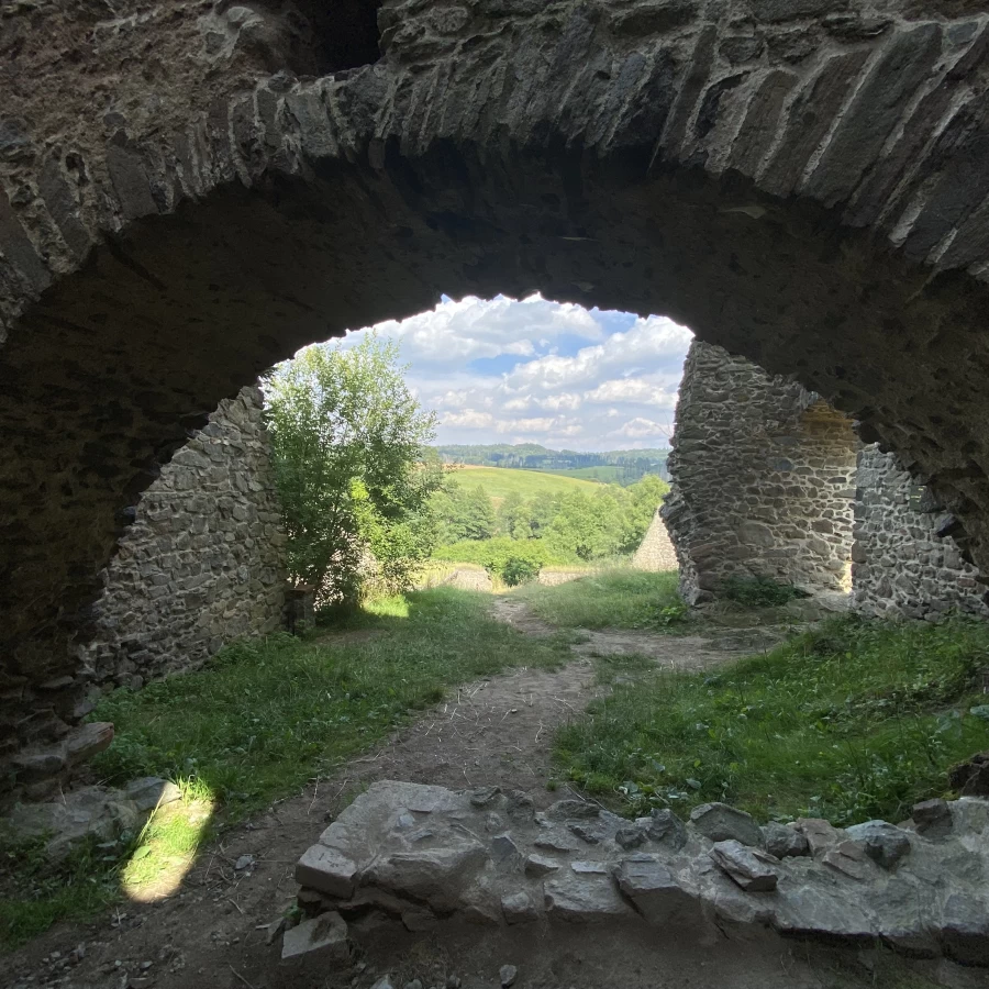 Zřícenina hradu Rokštejn / 3